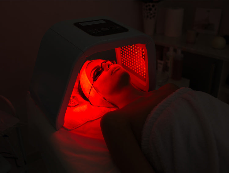 What You Need to Know About Red Light Therapy for Hyperpigmentation